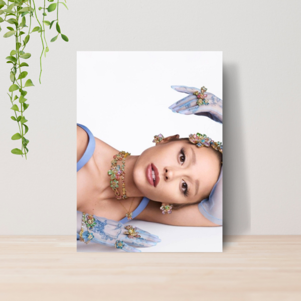 Quadro Ariana Grande Pop Music Cantora A4 | Placa MDF 04